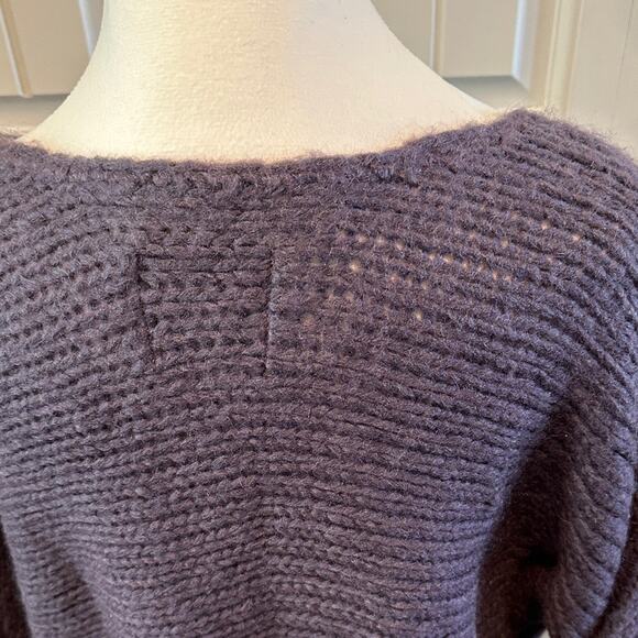 American Eagle Large Y2K Purple Wool/Mohair-Blend Open Knit V-Neck Sweater - Picture 6 of 9